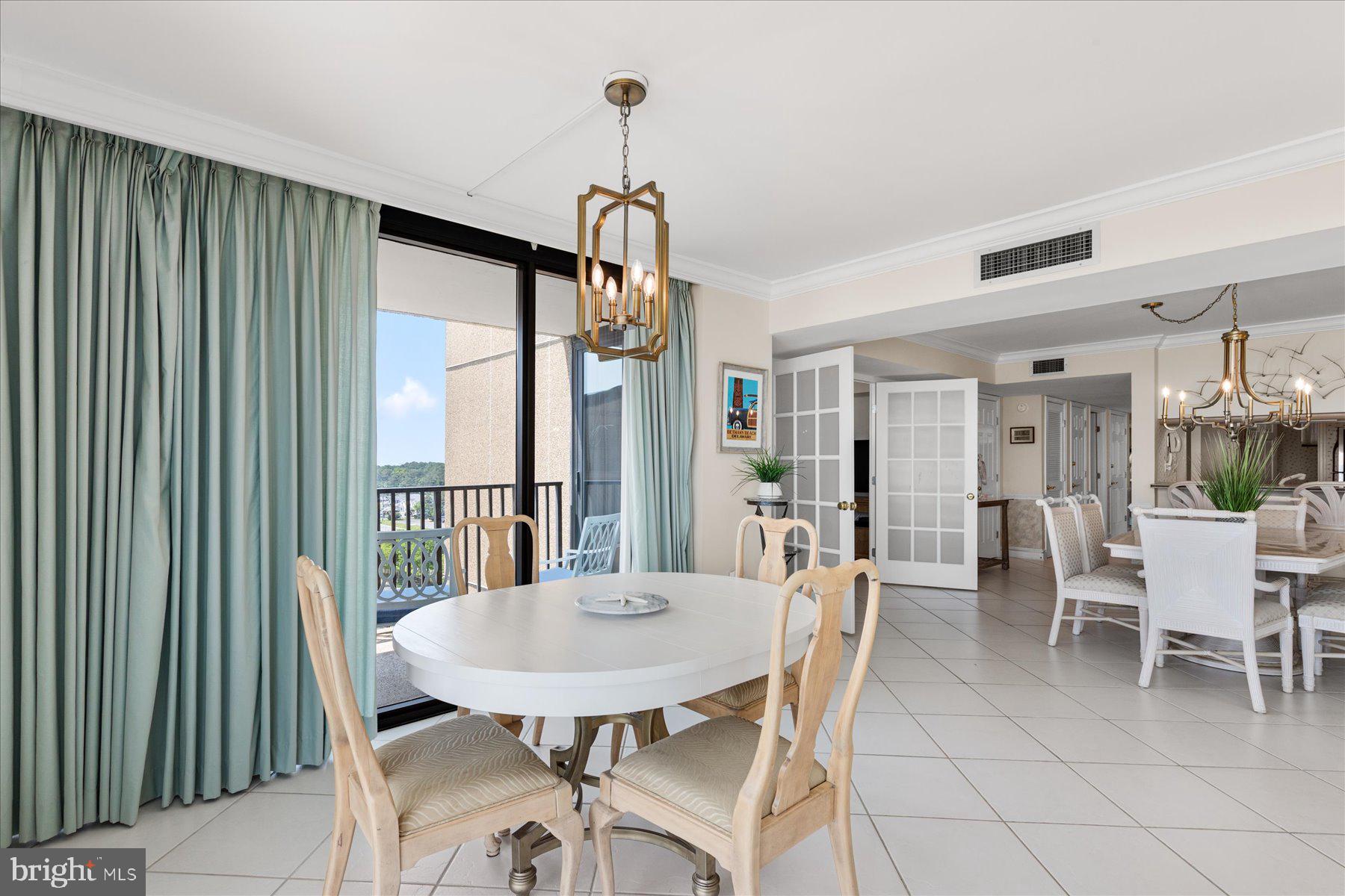 SEA COLONY EAST - Residential