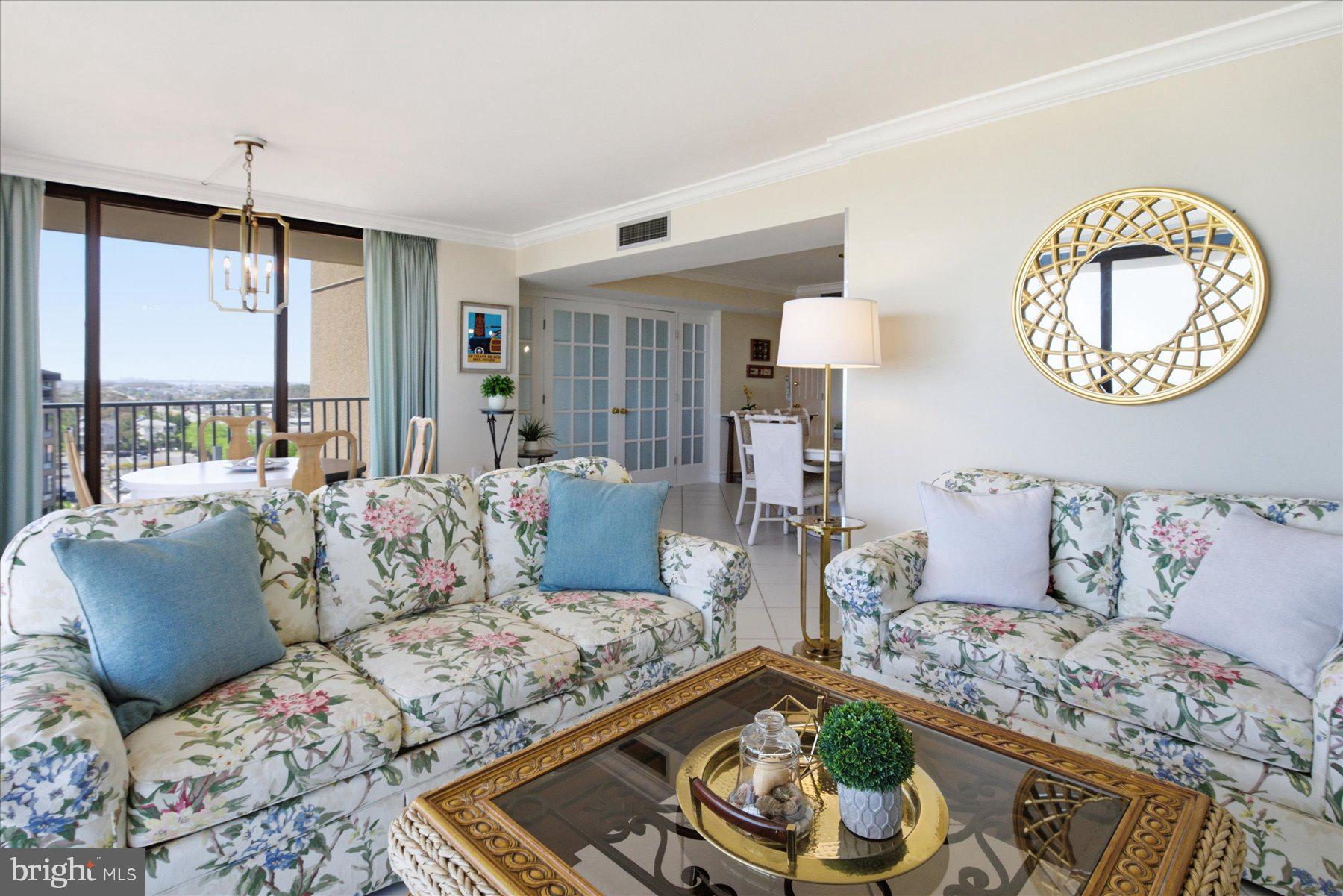 SEA COLONY EAST - Residential