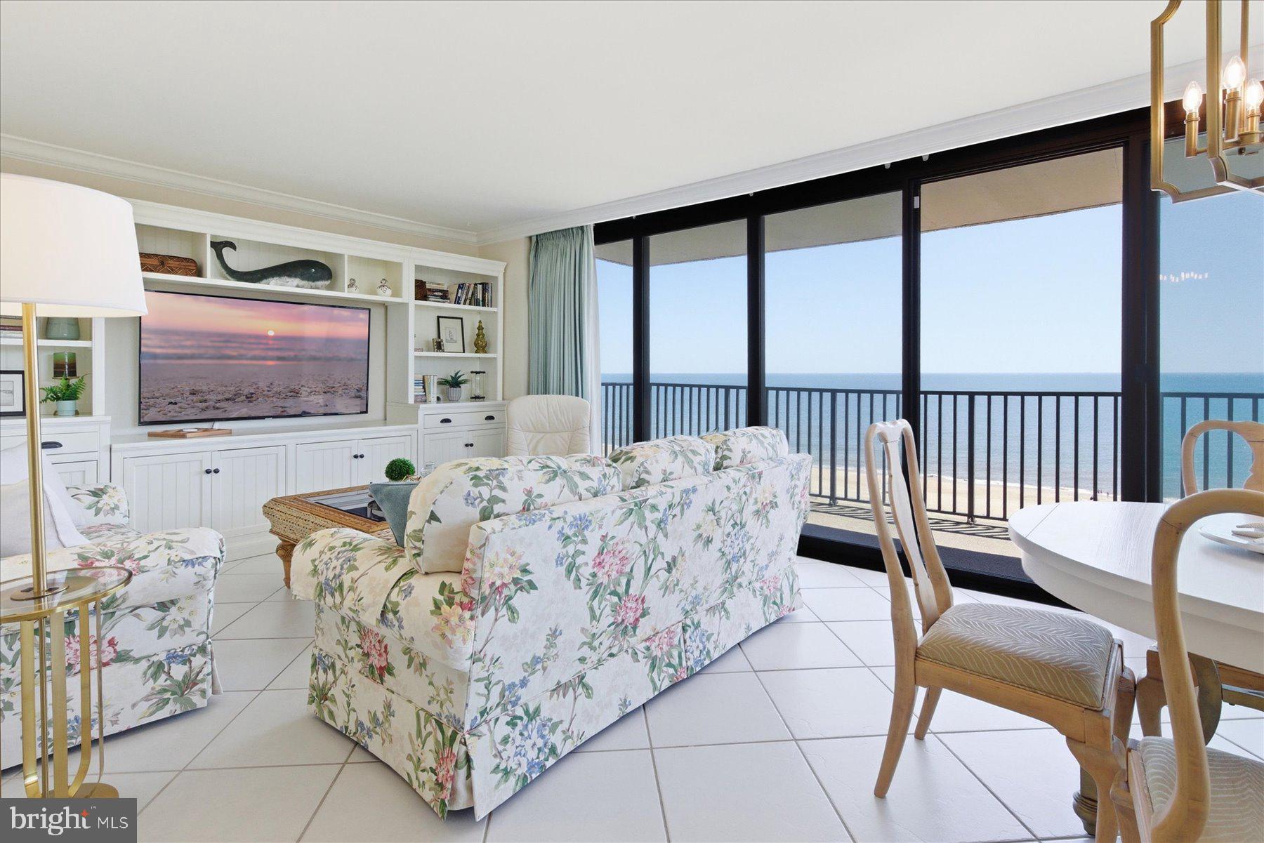 SEA COLONY EAST - Residential