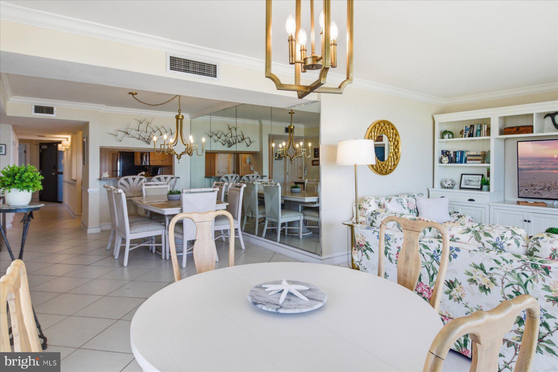 SEA COLONY EAST - Residential