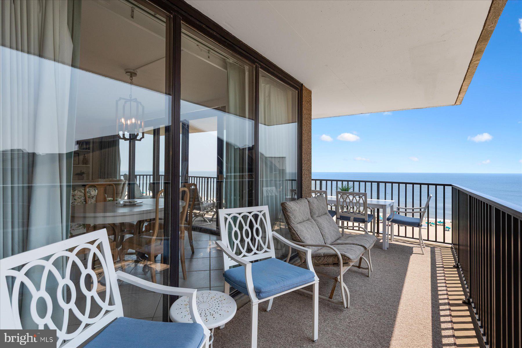 SEA COLONY EAST - Residential