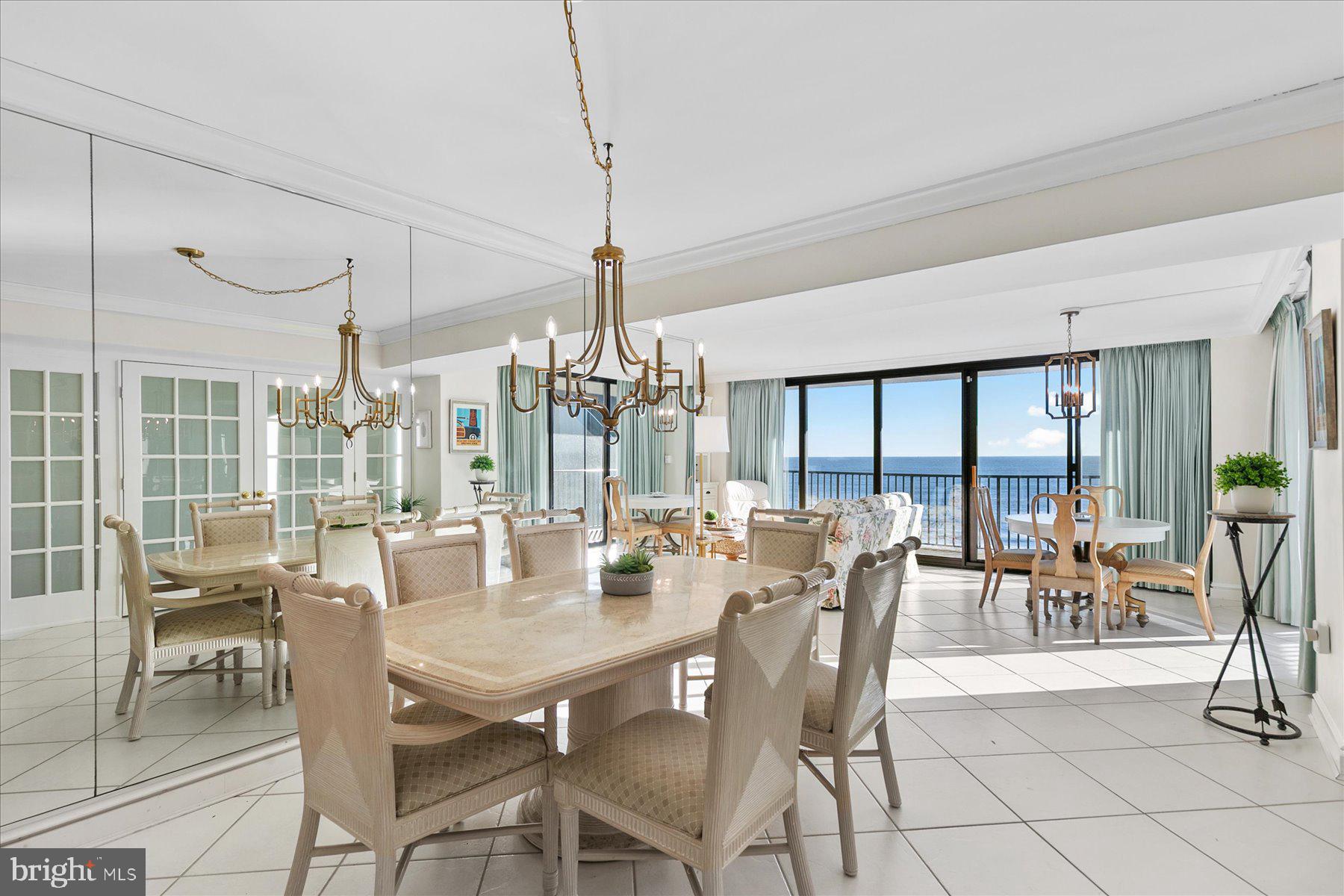 SEA COLONY EAST - Residential