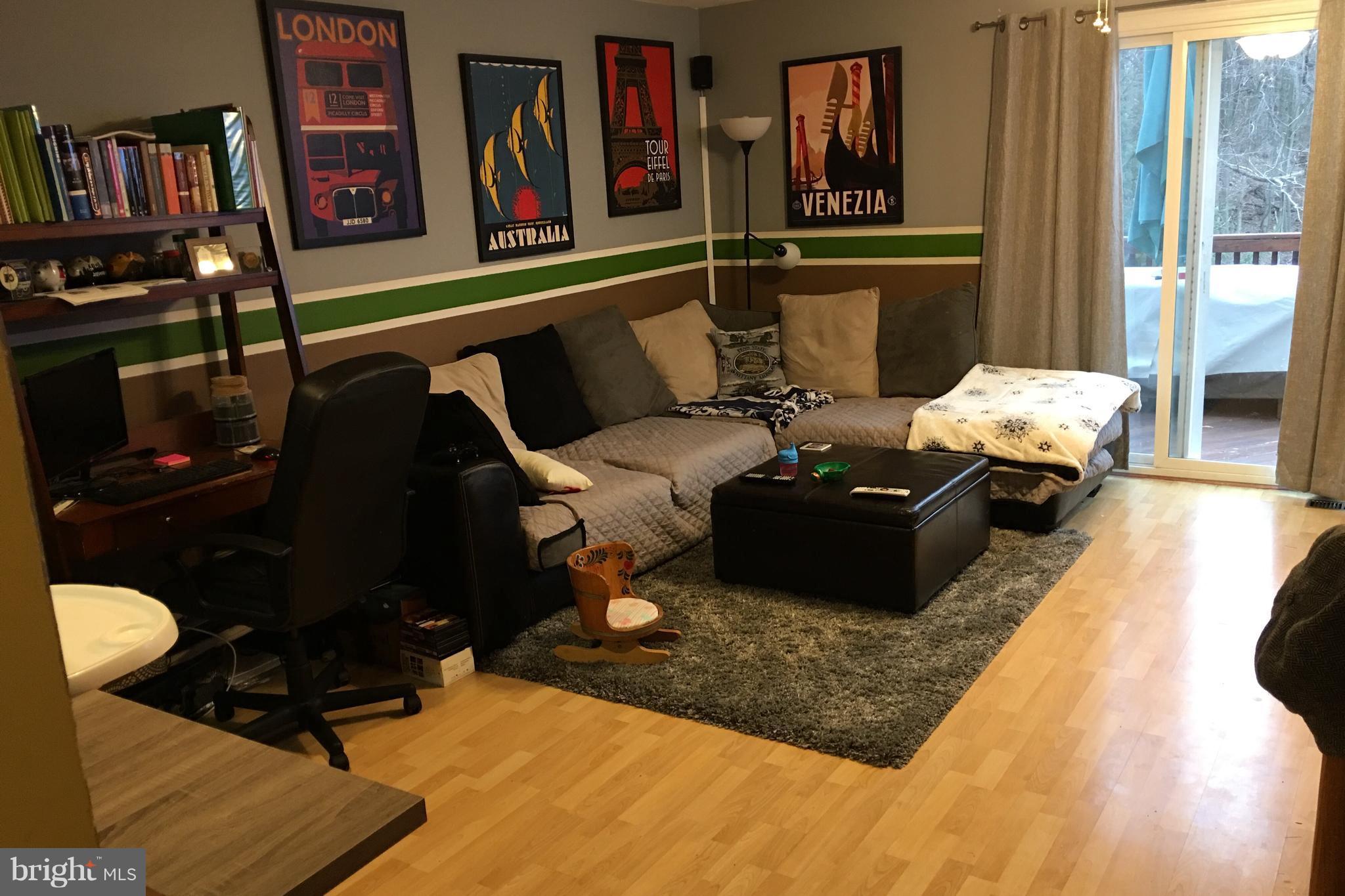 CHURCHILL TOWN SECTOR - Residential Lease