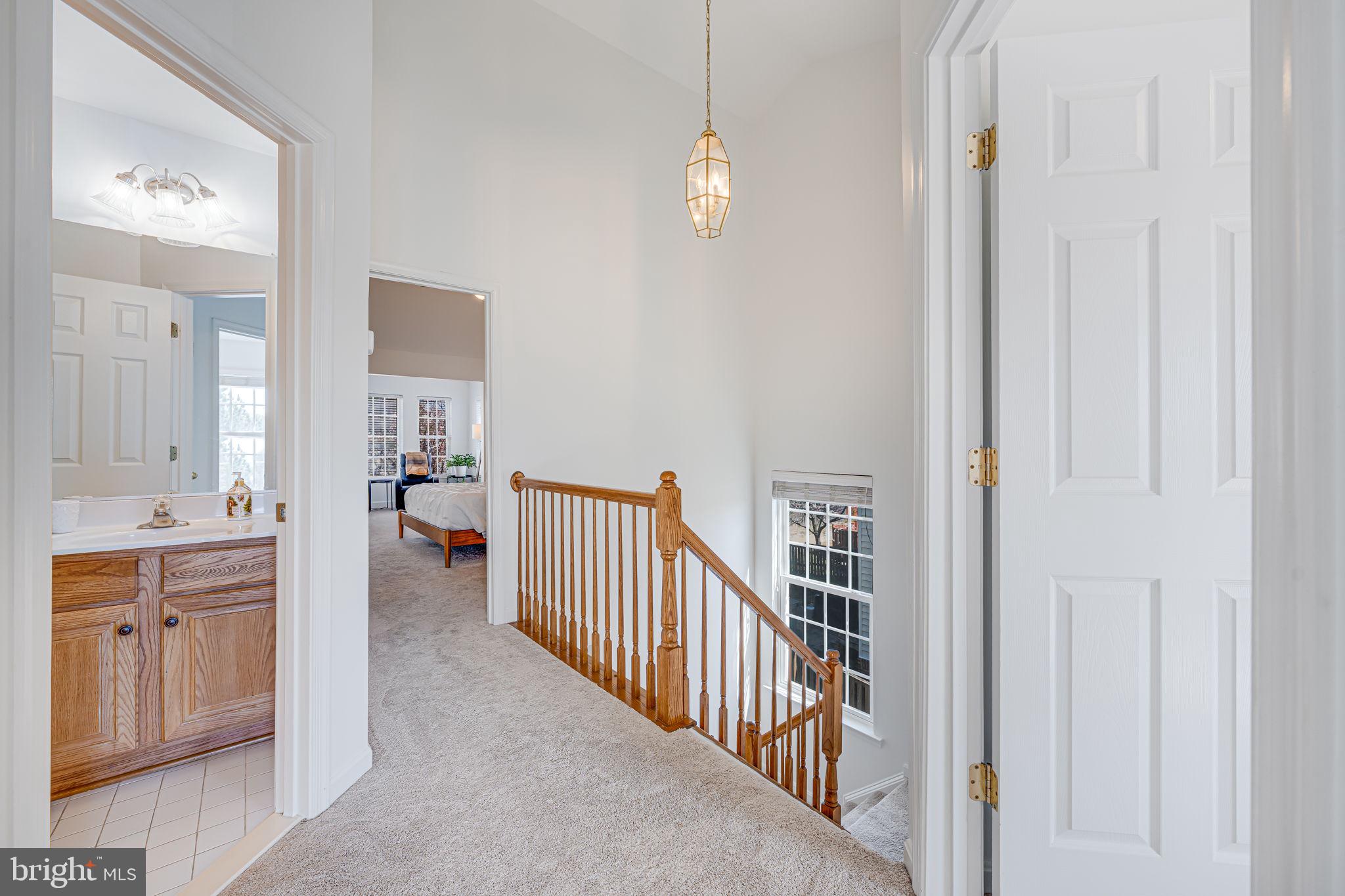 RIVER OAKS - Residential