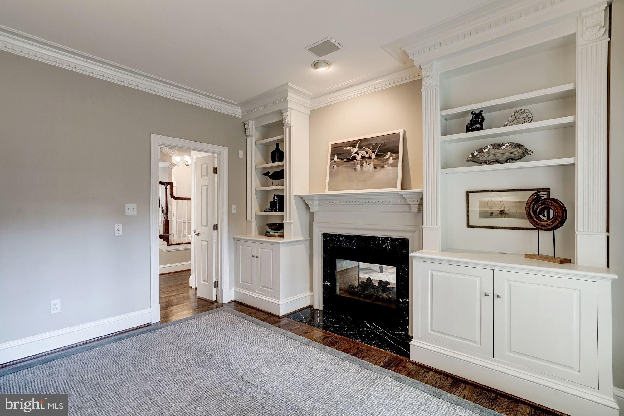 KINGS CLOISTER - Residential