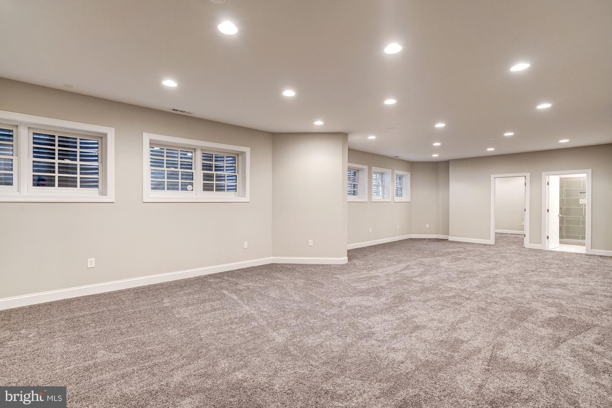 KINGS CLOISTER - Residential