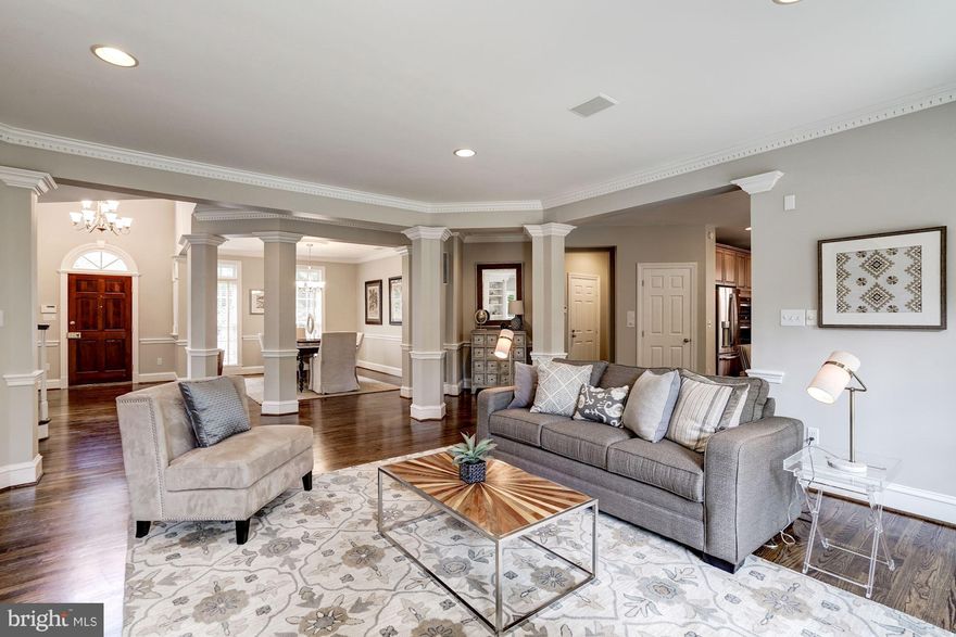 Impressive reception w/custom built in's; gourmet kitch, custom cabinets, gorgeous master suite, new SS appliances,  flowing hardwood floors! Reno. Aug 2017- incld fully finished basement! Over $250k in upgrades! 15 min walk to Old Town, just miles from DC/Reagan airport/Natl Harbor. This cozy/private community consists of only 25 homes. You will fall in love!