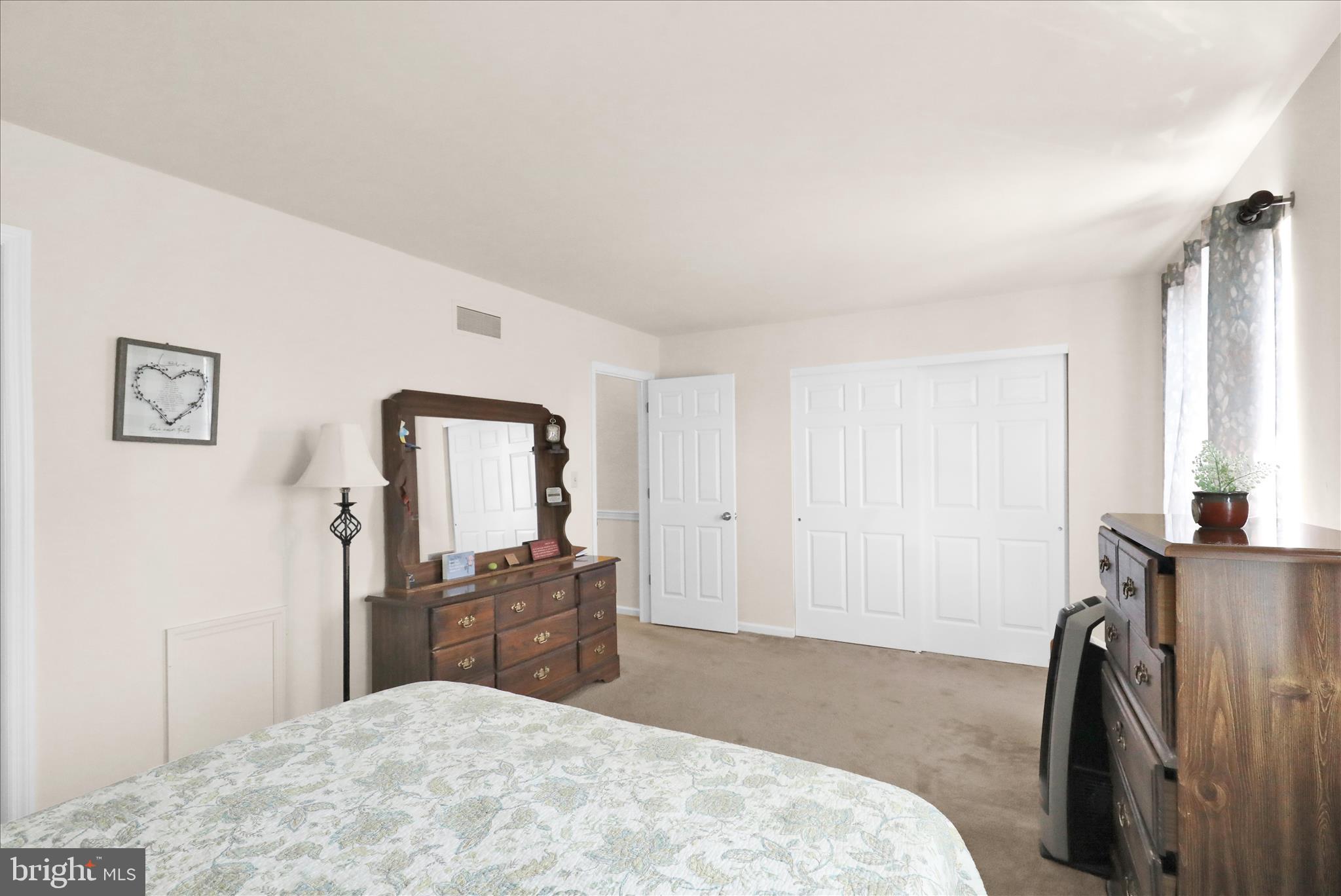 CLOVER CROSSING - Residential