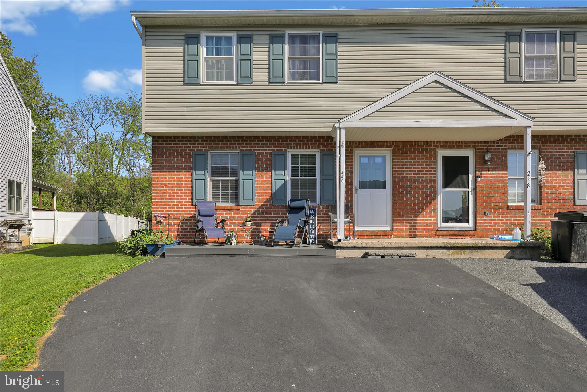 CLOVER CROSSING - Residential