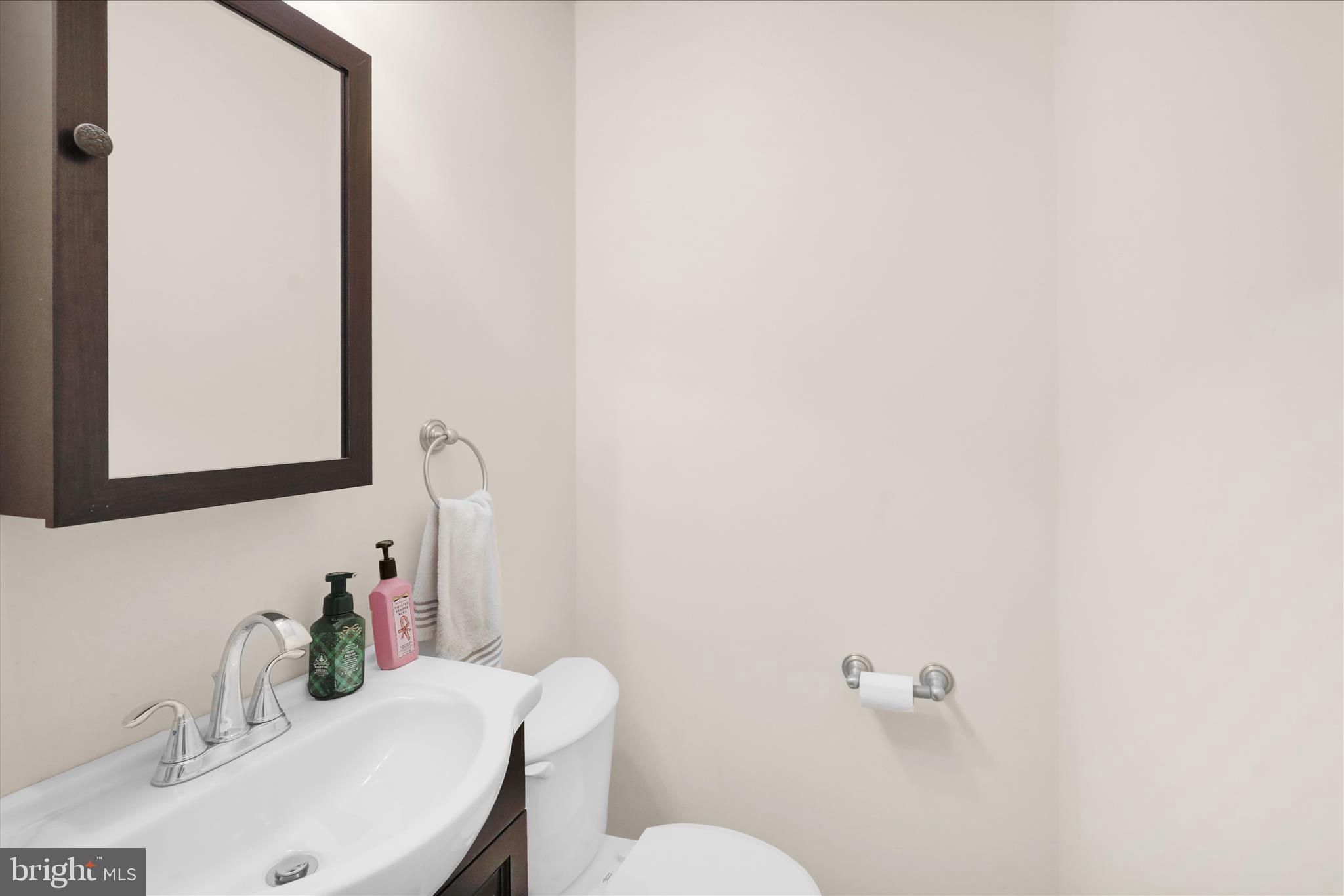 CLOVER CROSSING - Residential