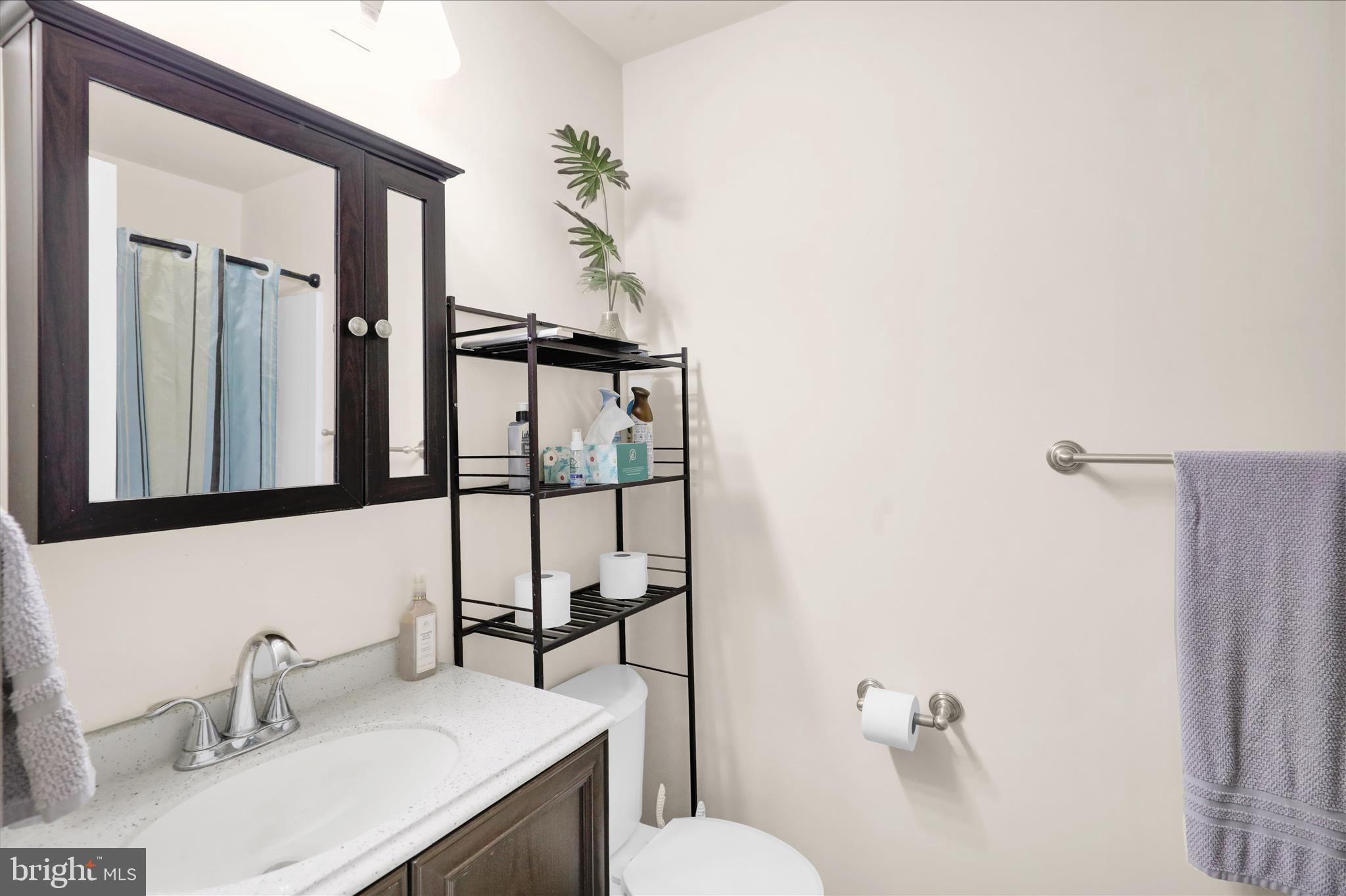 CLOVER CROSSING - Residential