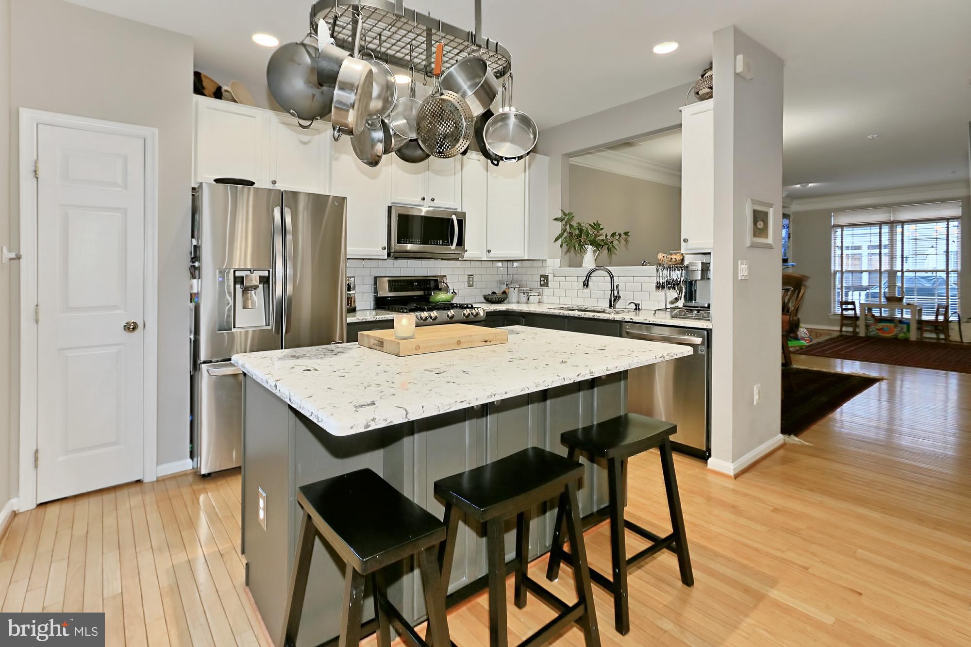 CAMERON STATION - Residential Lease