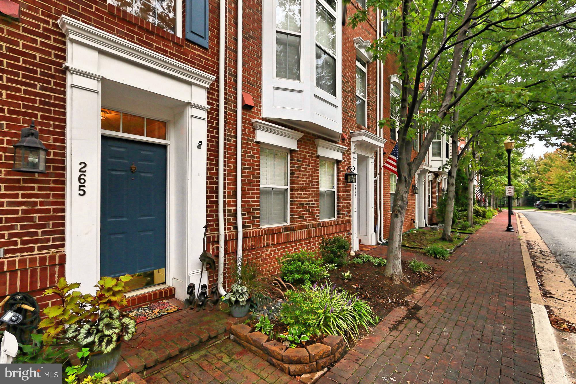 CAMERON STATION - Residential Lease