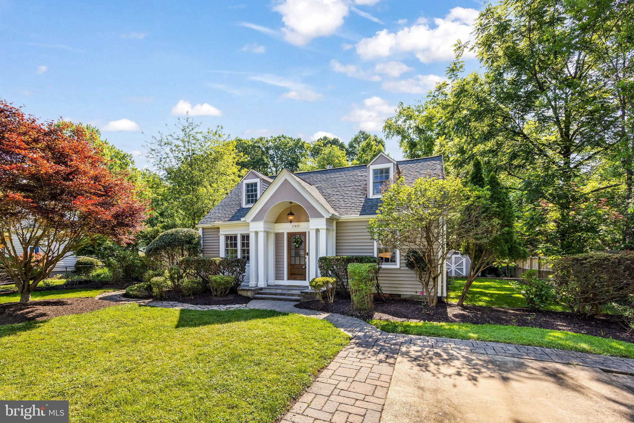 2833 BOLLING ROAD
