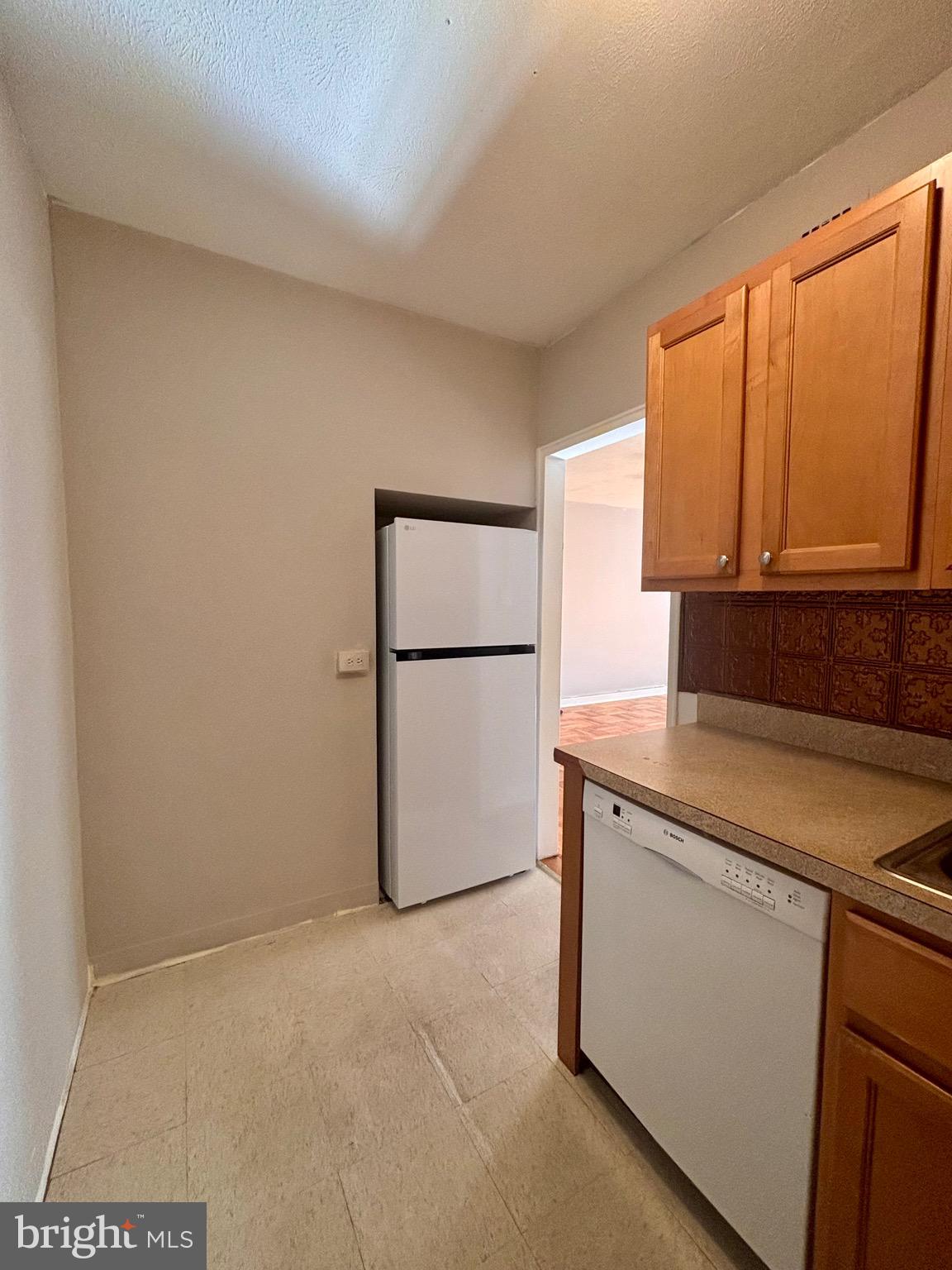 WILDMAN ARMS - Residential