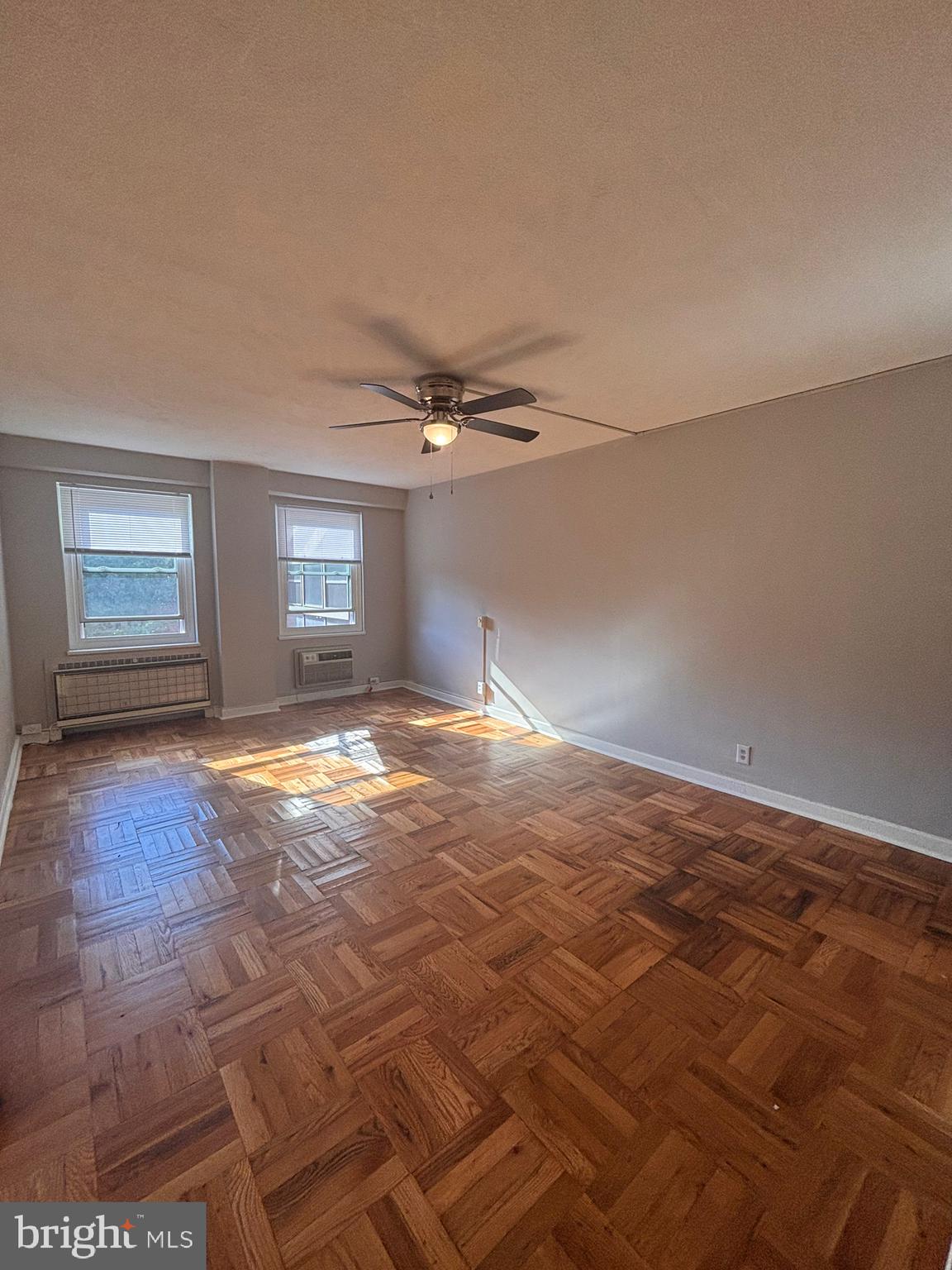 WILDMAN ARMS - Residential