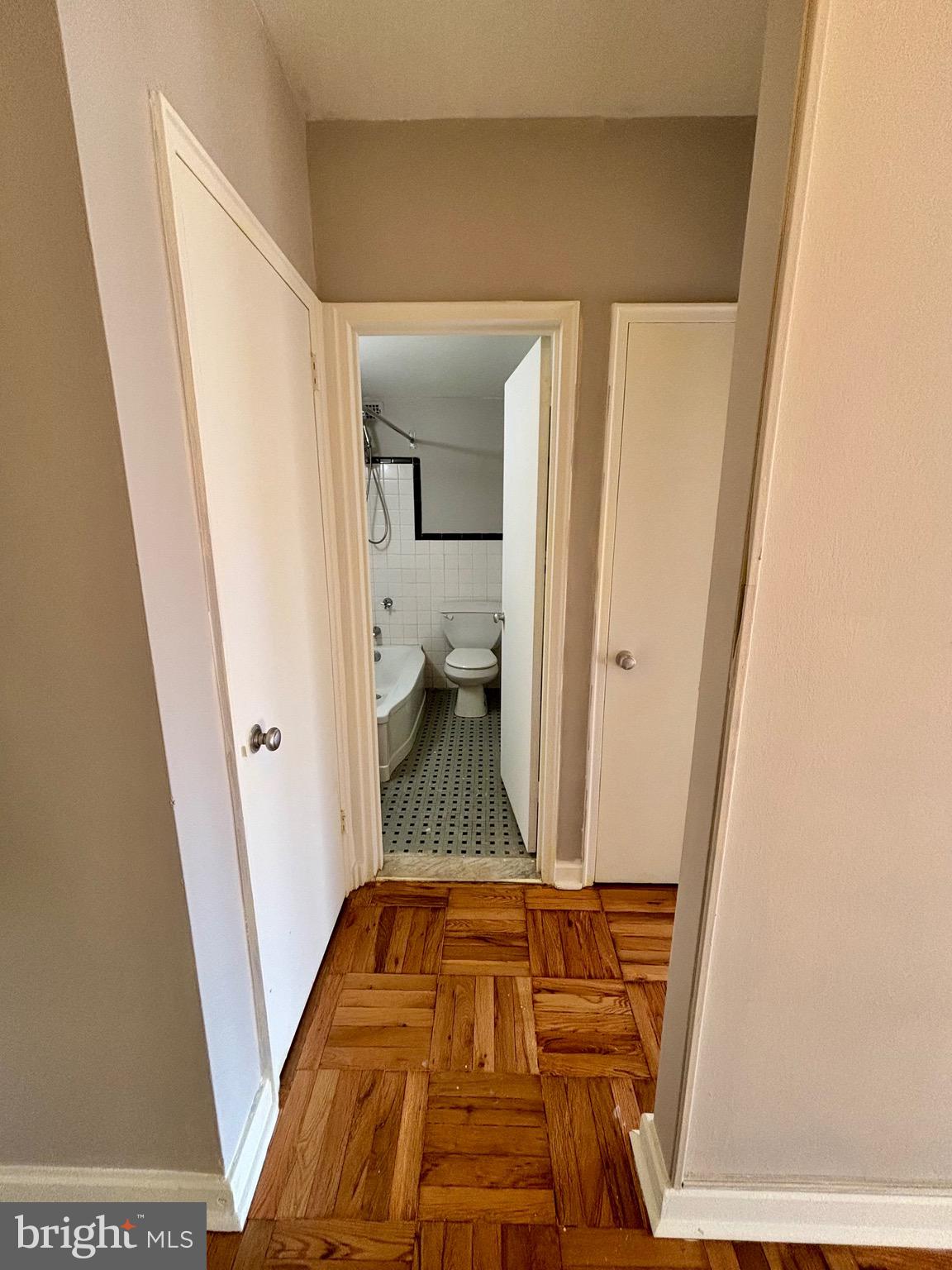 WILDMAN ARMS - Residential