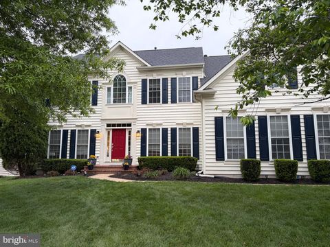 Photo of 12876 Darnick Court, BRISTOW, VA 20136 (MLS # VAPW2118482)