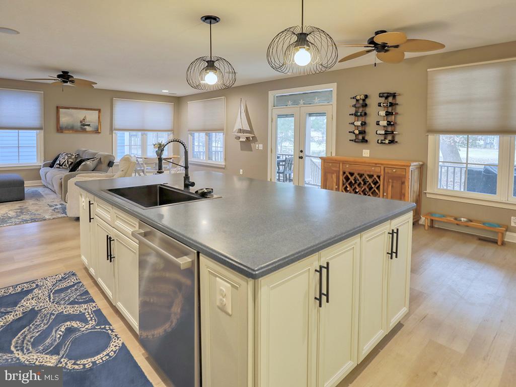 PENINSULA - Residential