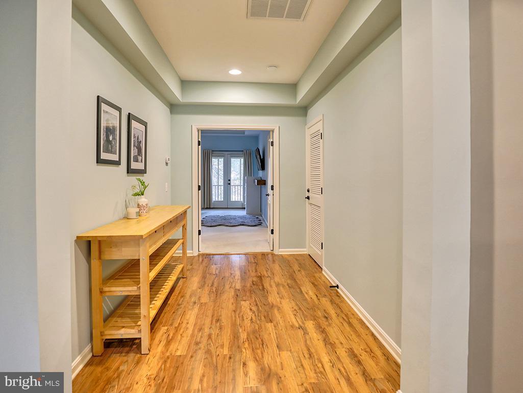 PENINSULA - Residential