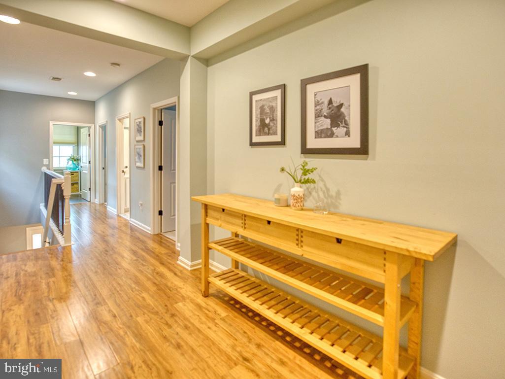 PENINSULA - Residential