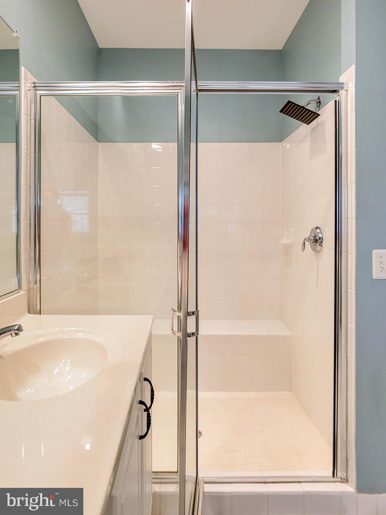 PENINSULA - Residential