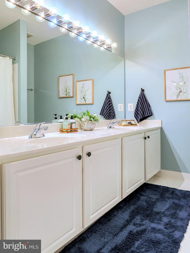 PENINSULA - Residential