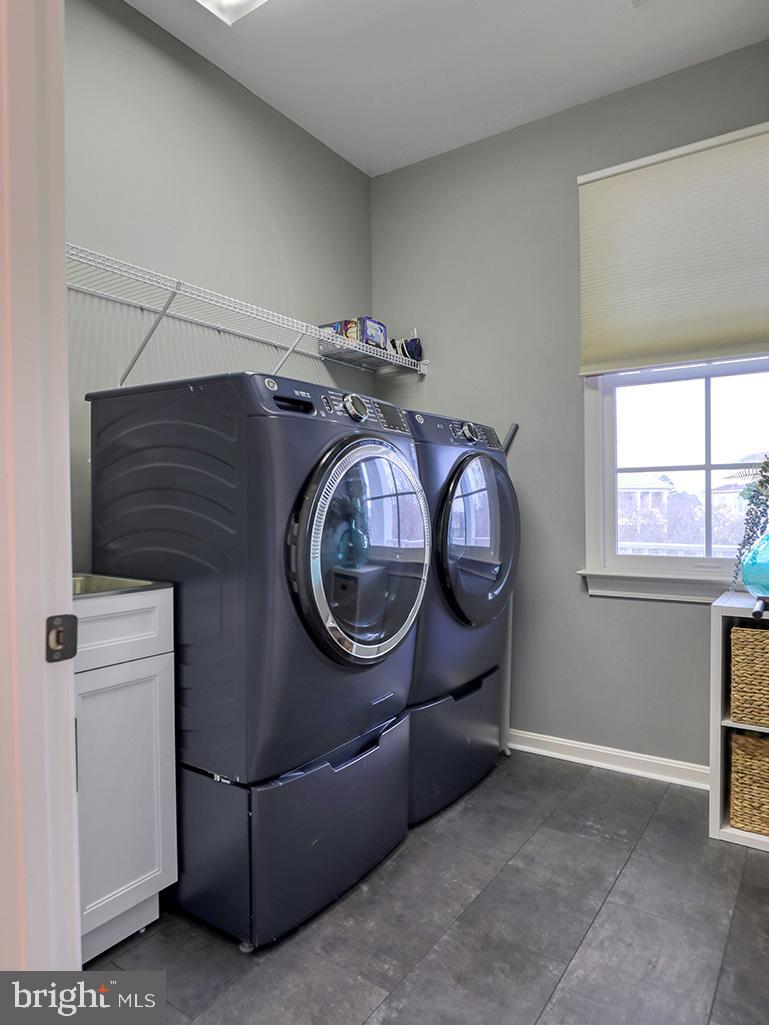 PENINSULA - Residential