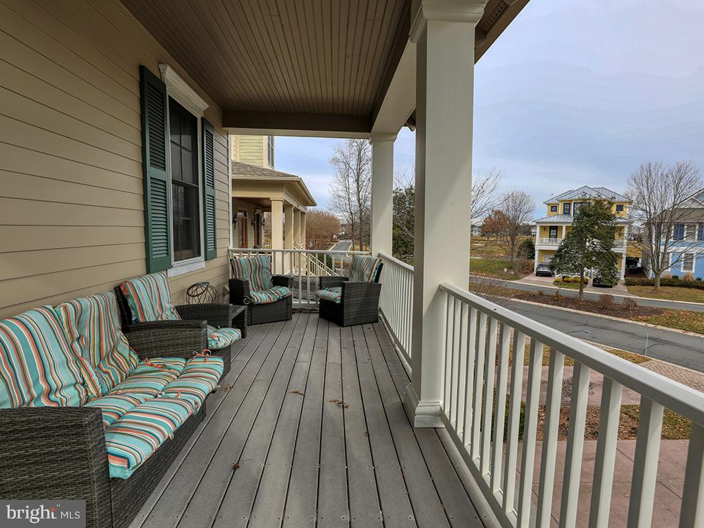 PENINSULA - Residential