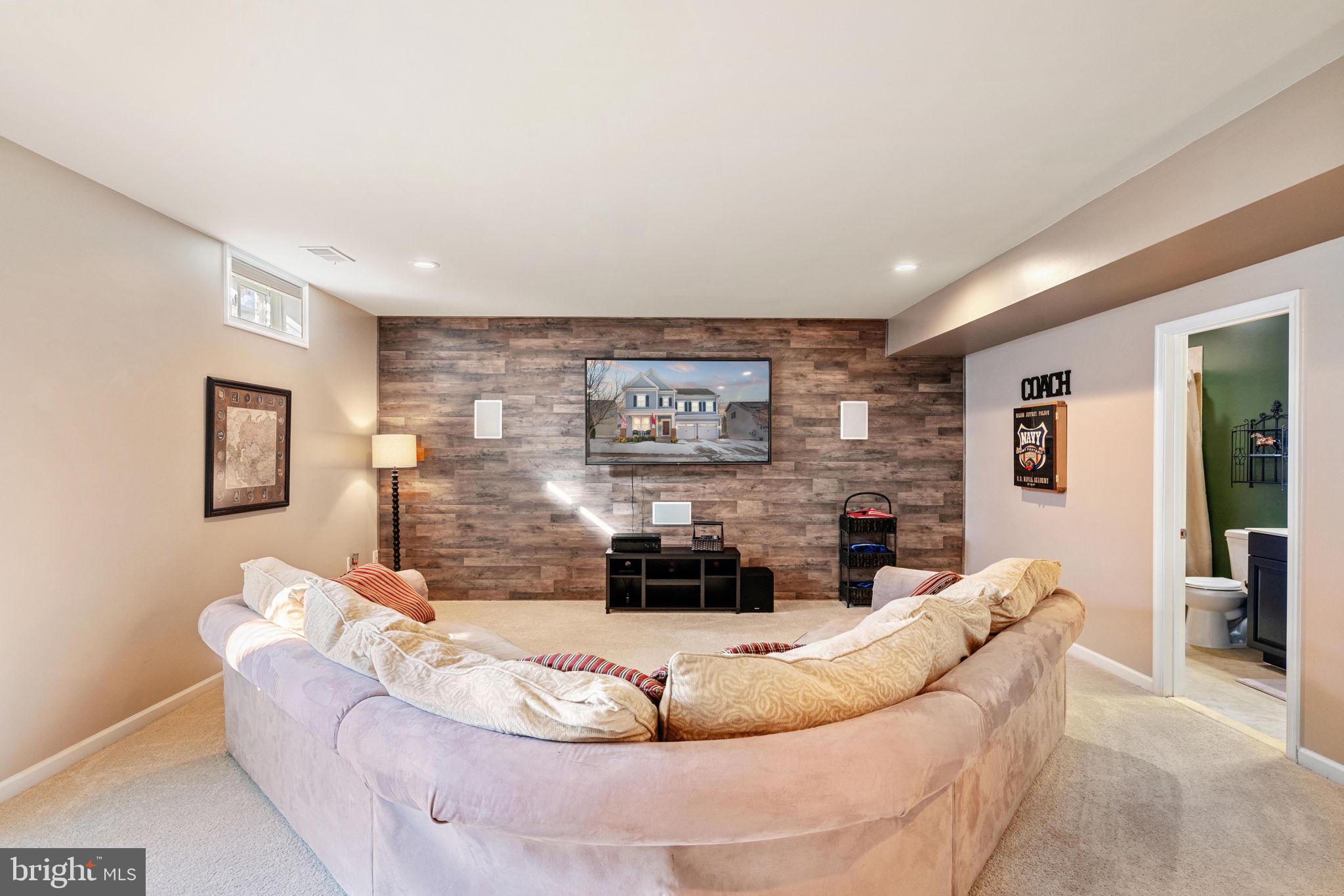 EMBREY MILL - Residential