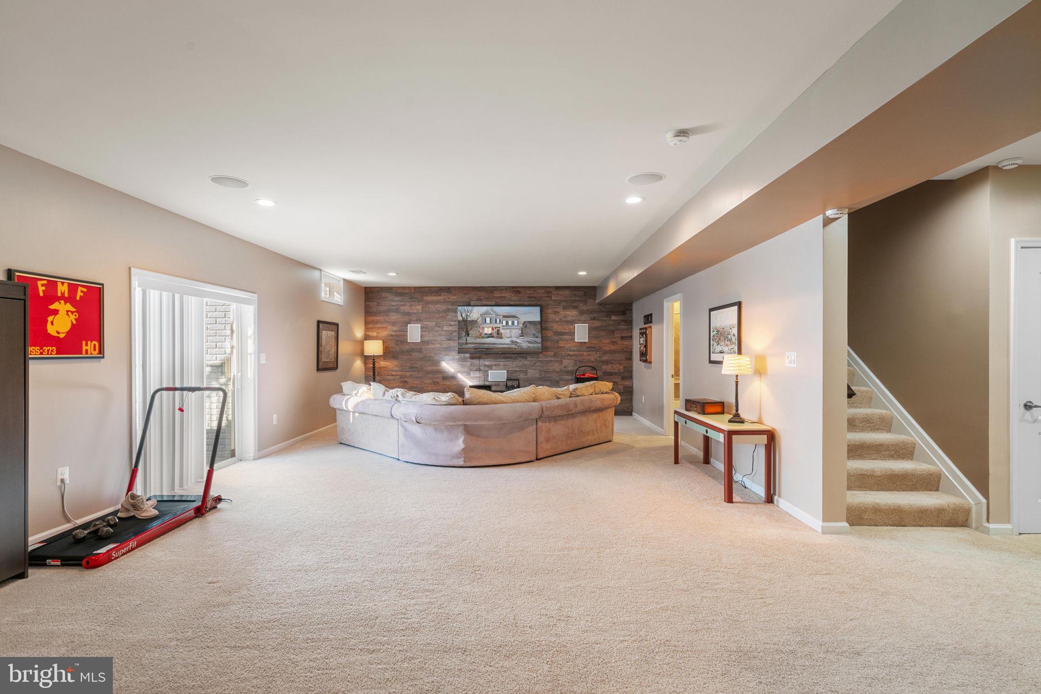 EMBREY MILL - Residential