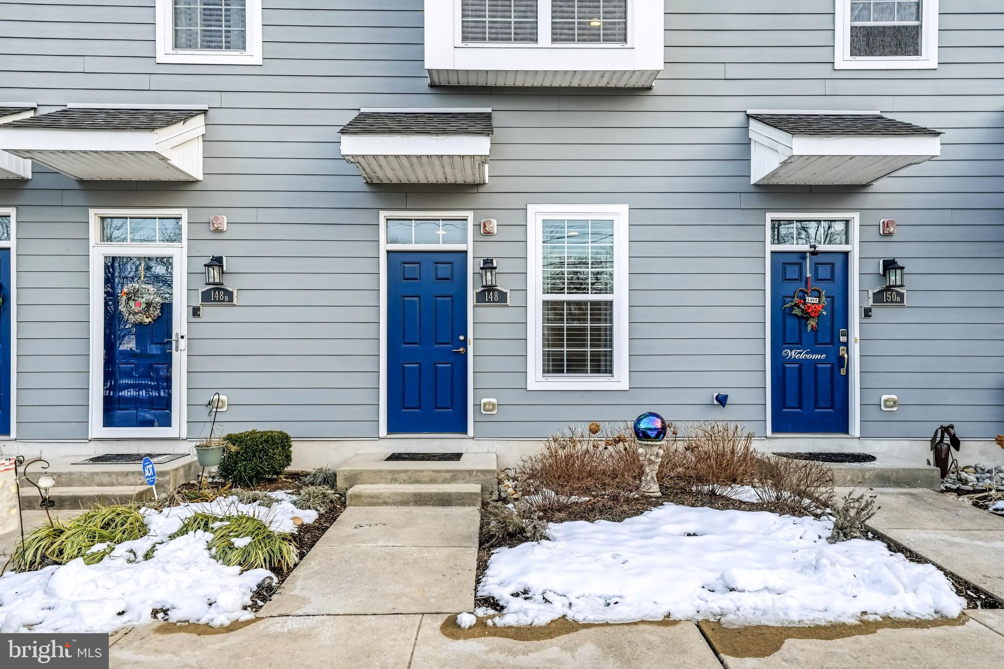 WATERSIDE - Residential