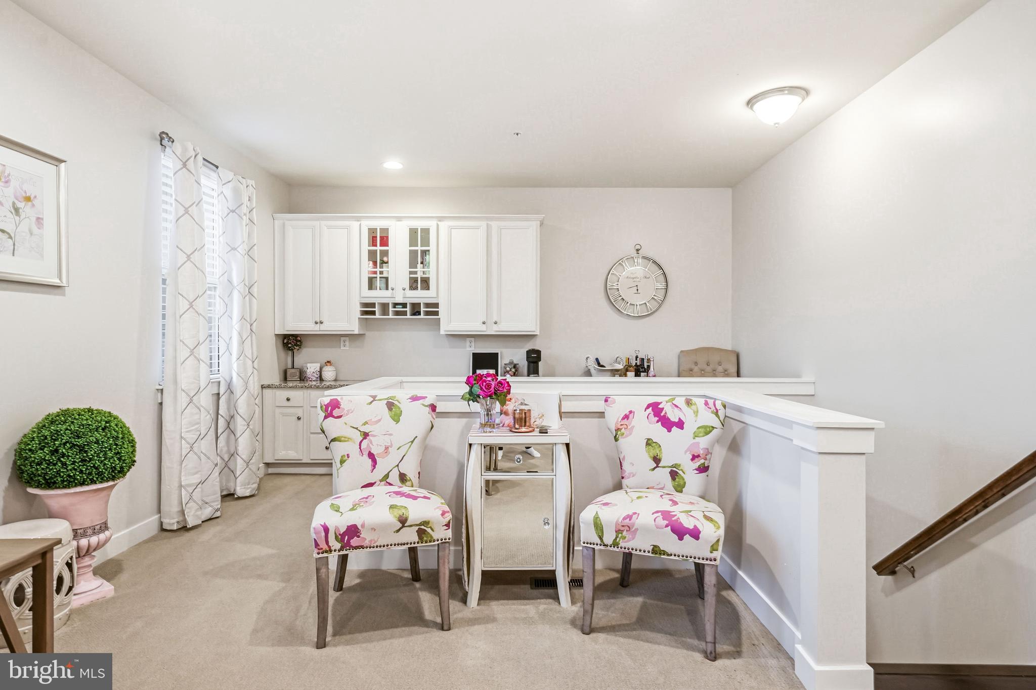 WATERSIDE - Residential