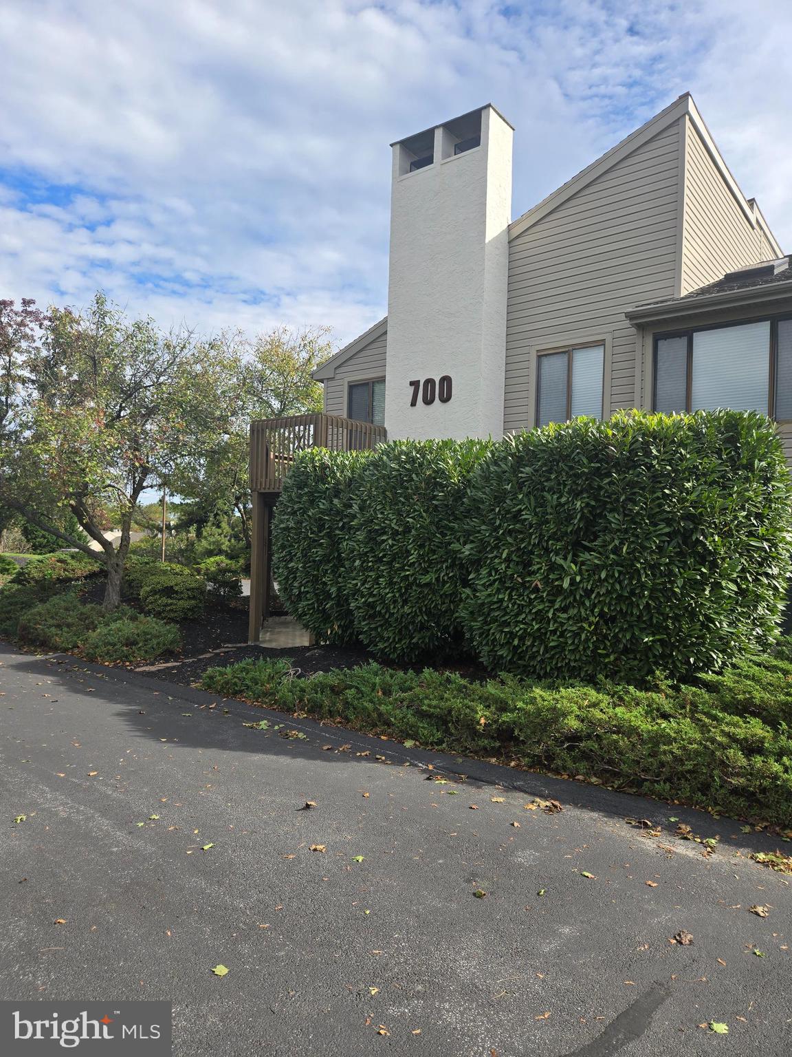 RUNNYMEADE FARMS - Residential Lease