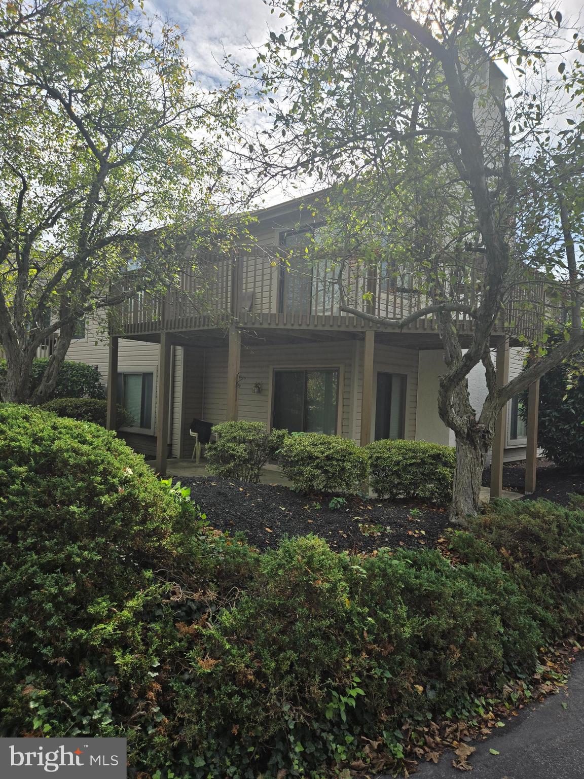 RUNNYMEADE FARMS - Residential Lease