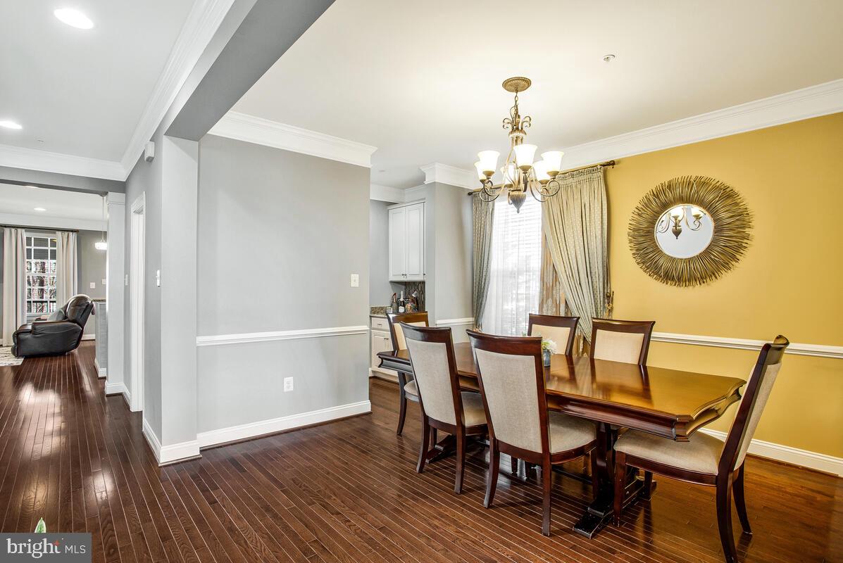 CHAPEL GLEN - Residential