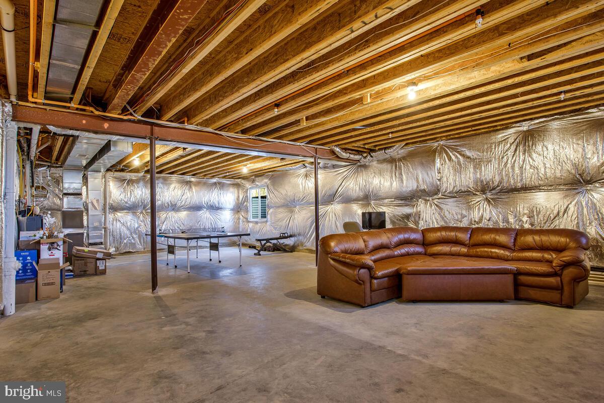 CHAPEL GLEN - Residential