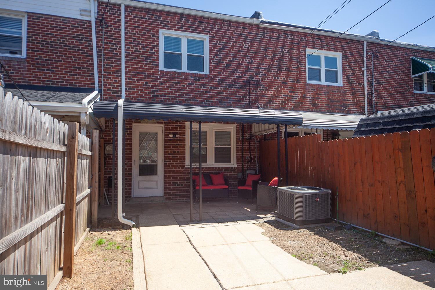 EASTFIELD - Residential