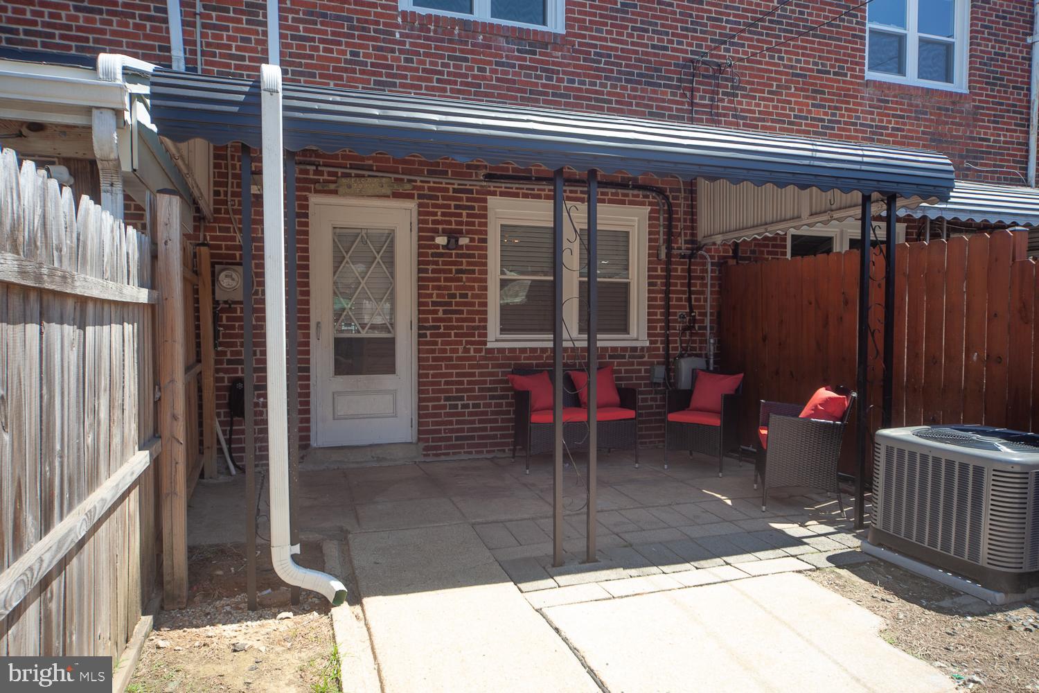 EASTFIELD - Residential