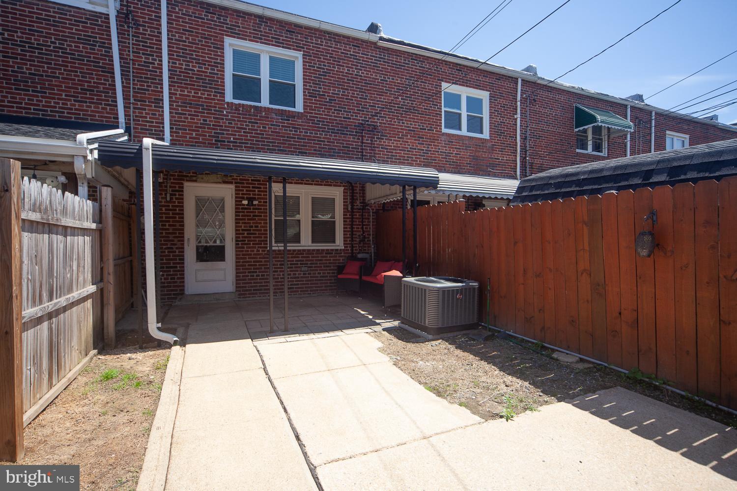 EASTFIELD - Residential
