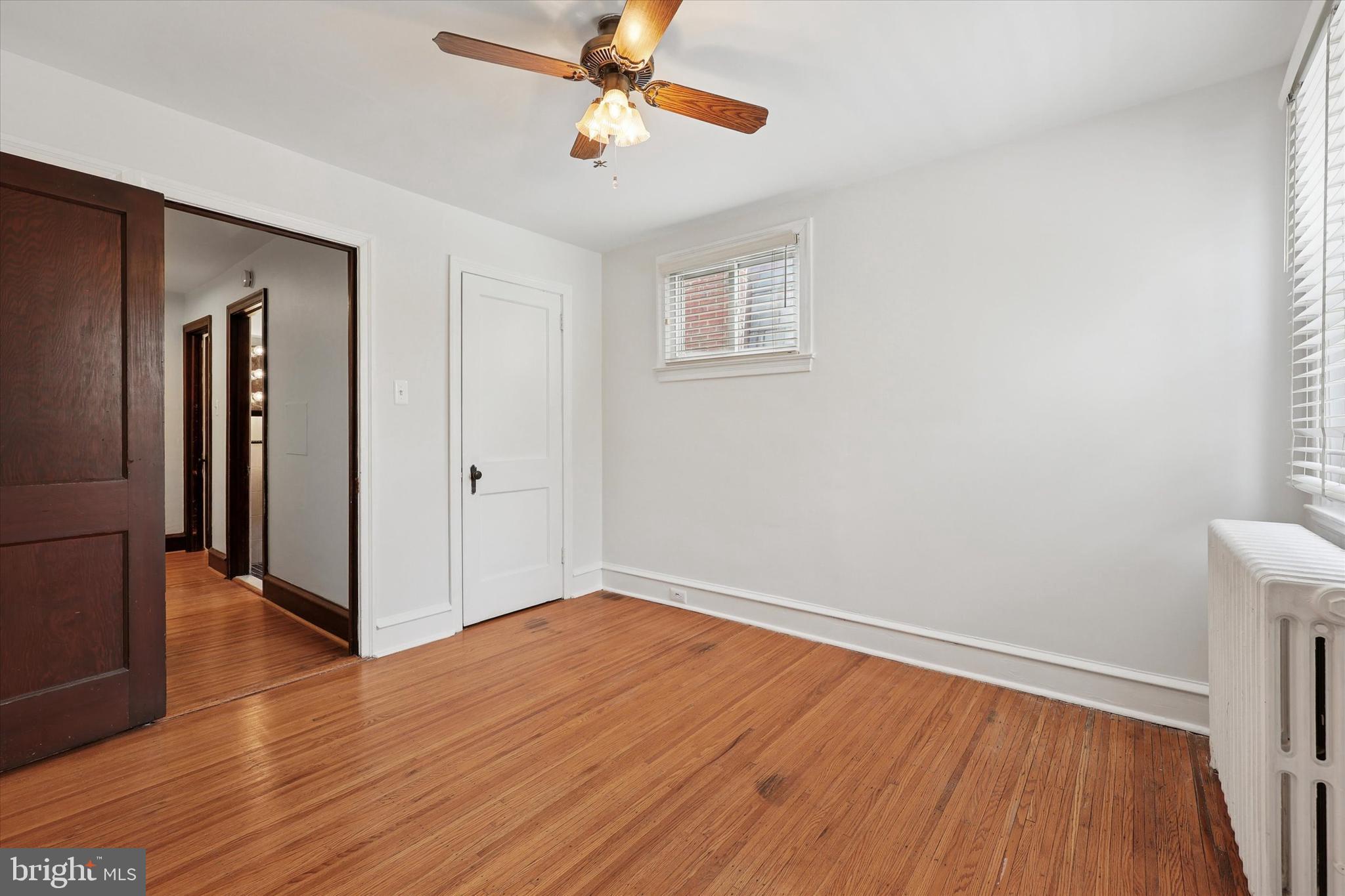 EAST FALLS - Residential