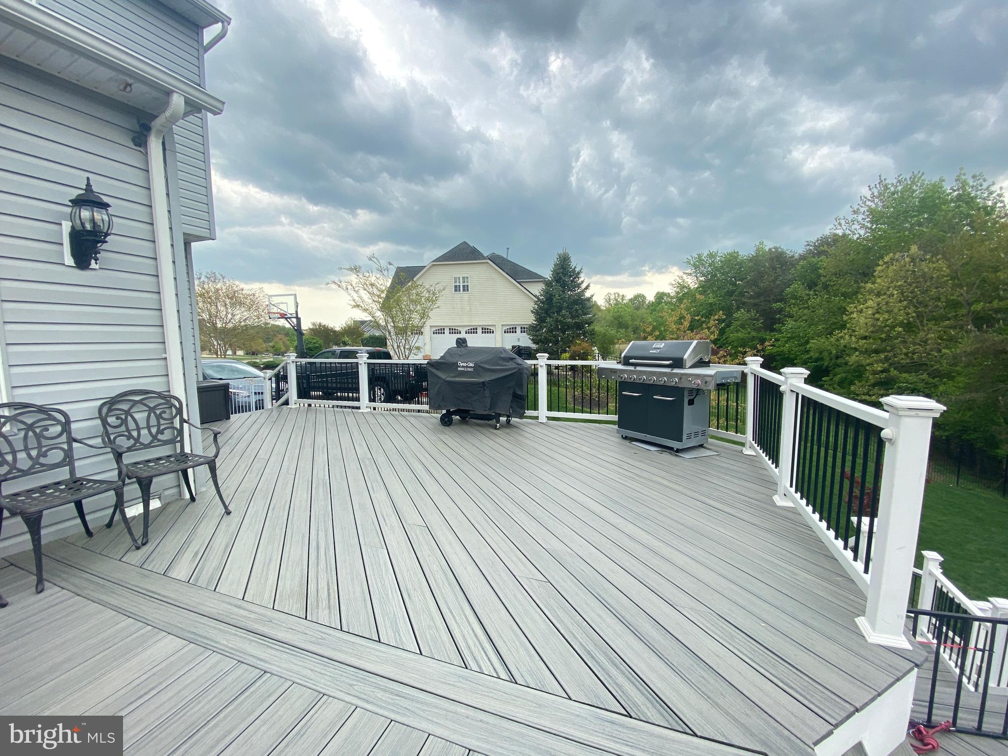 WATERFORD COVE-PLAT 1> - Residential