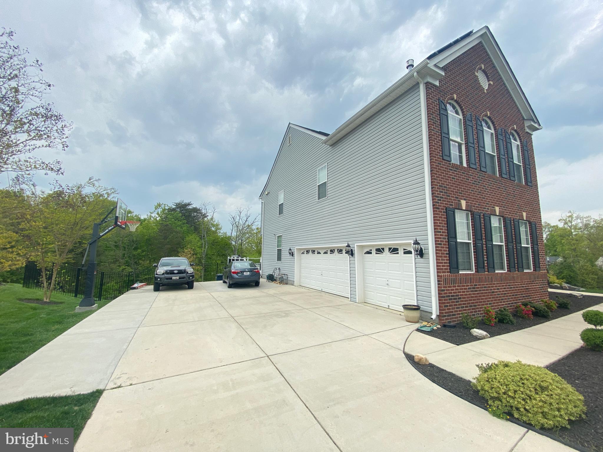 WATERFORD COVE-PLAT 1> - Residential