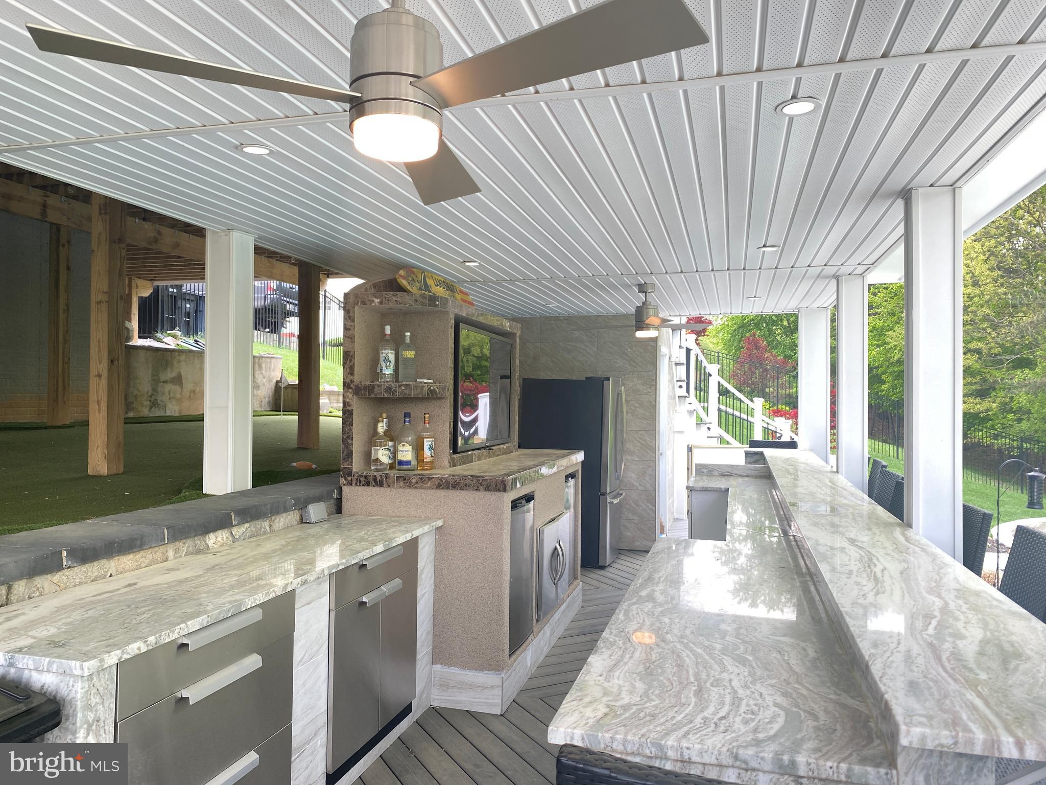 WATERFORD COVE-PLAT 1> - Residential