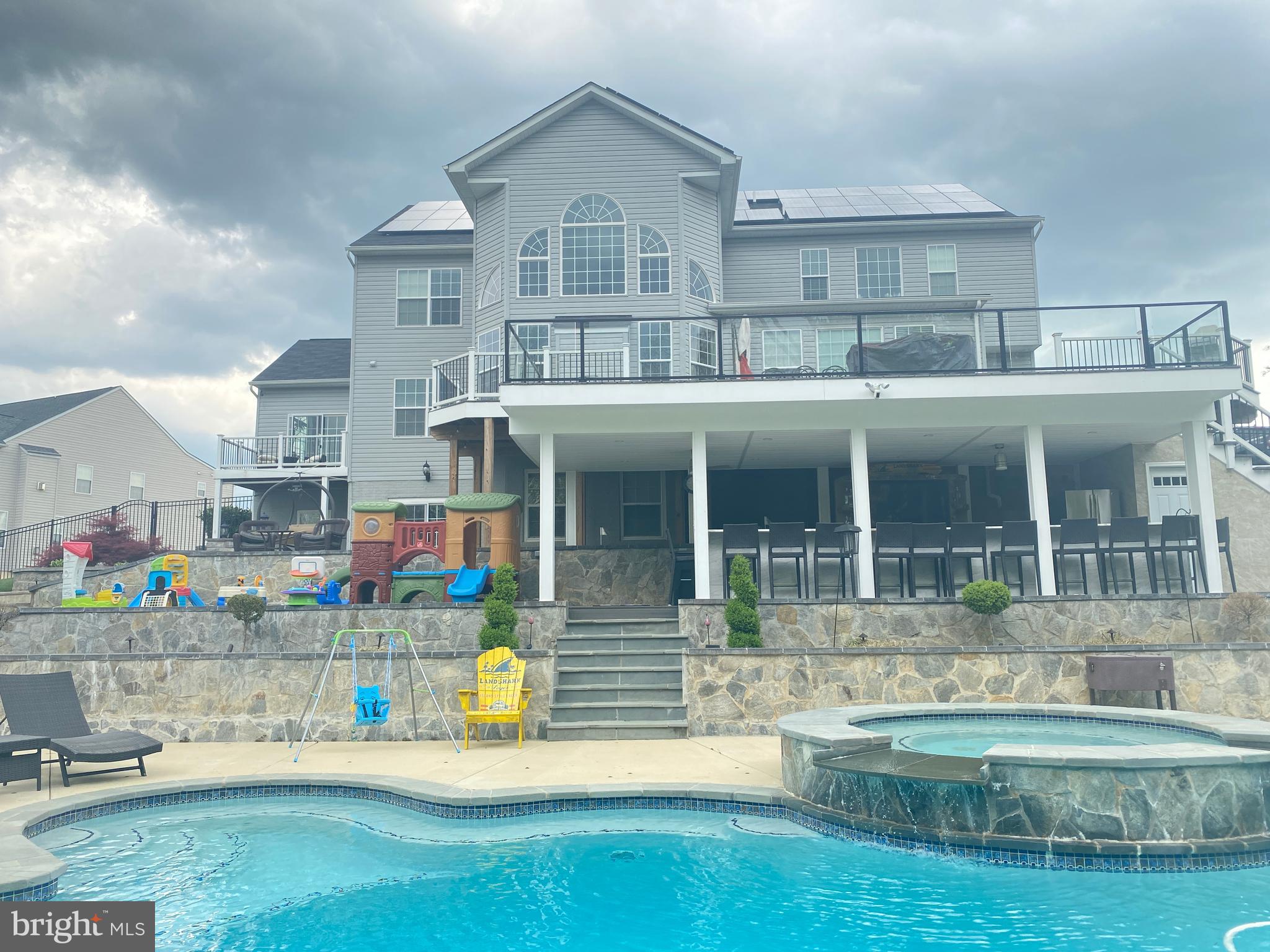 WATERFORD COVE-PLAT 1> - Residential