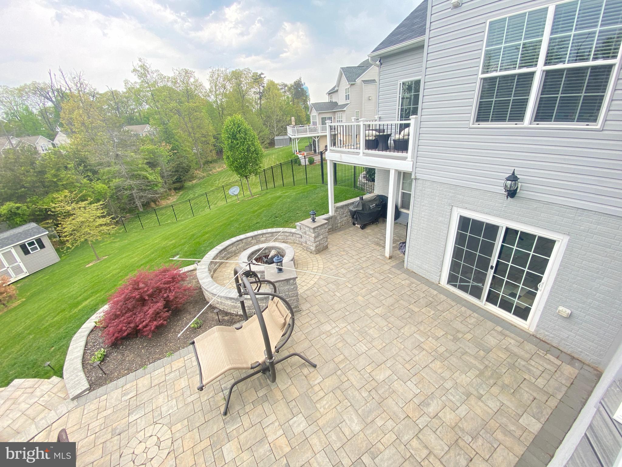 WATERFORD COVE-PLAT 1> - Residential