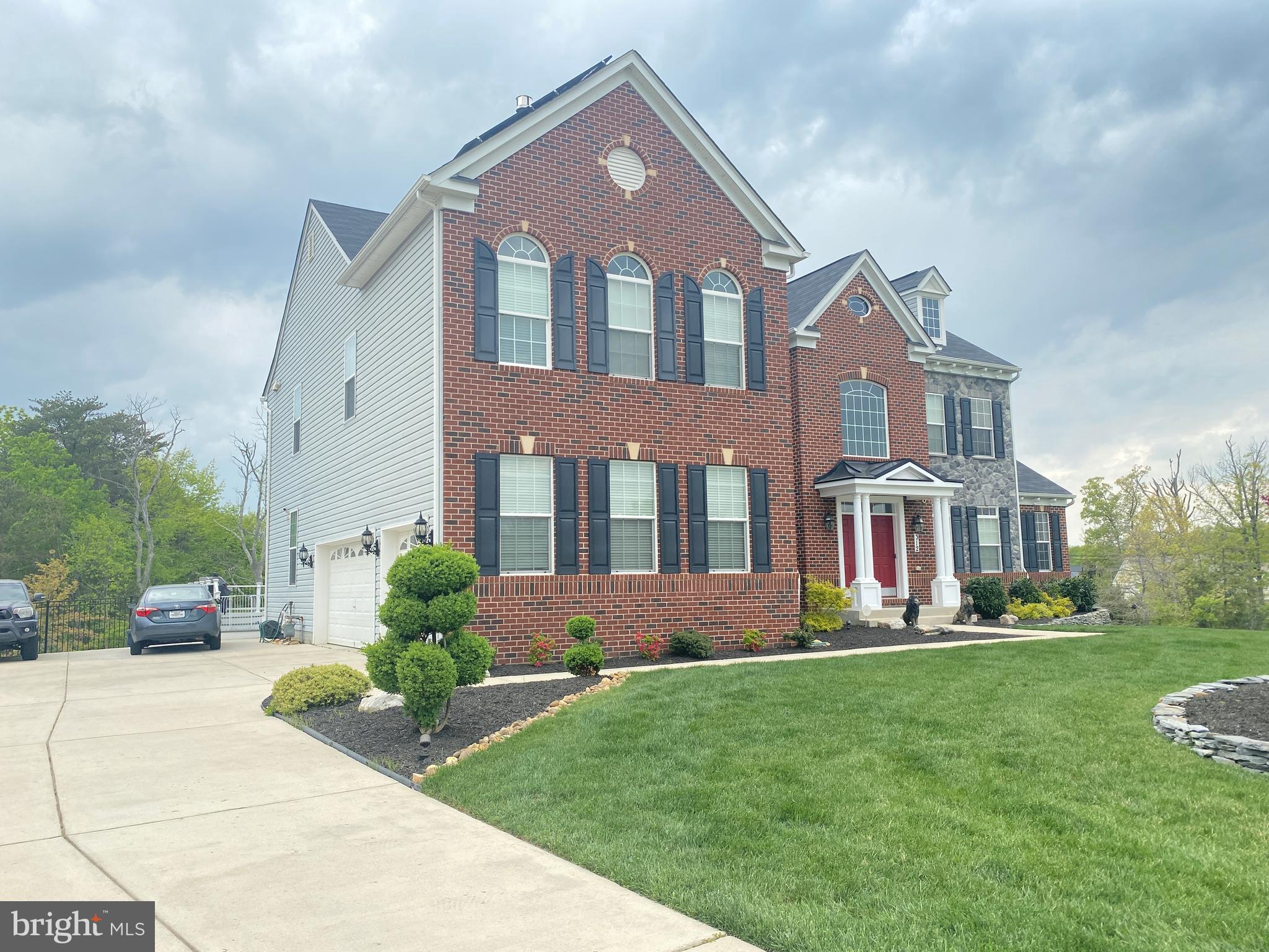 WATERFORD COVE-PLAT 1> - Residential