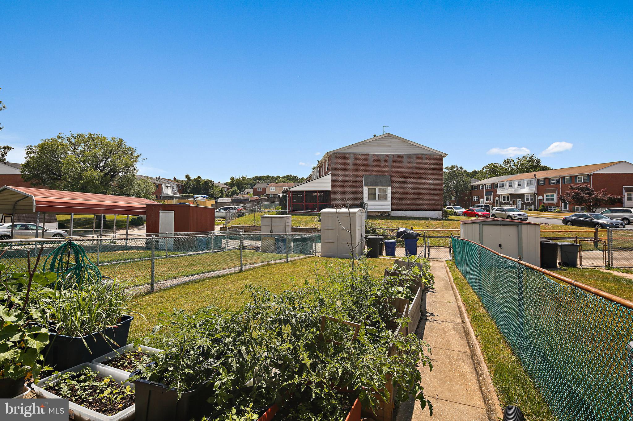 HUNTSMOOR VILLAGE NORTH - Residential