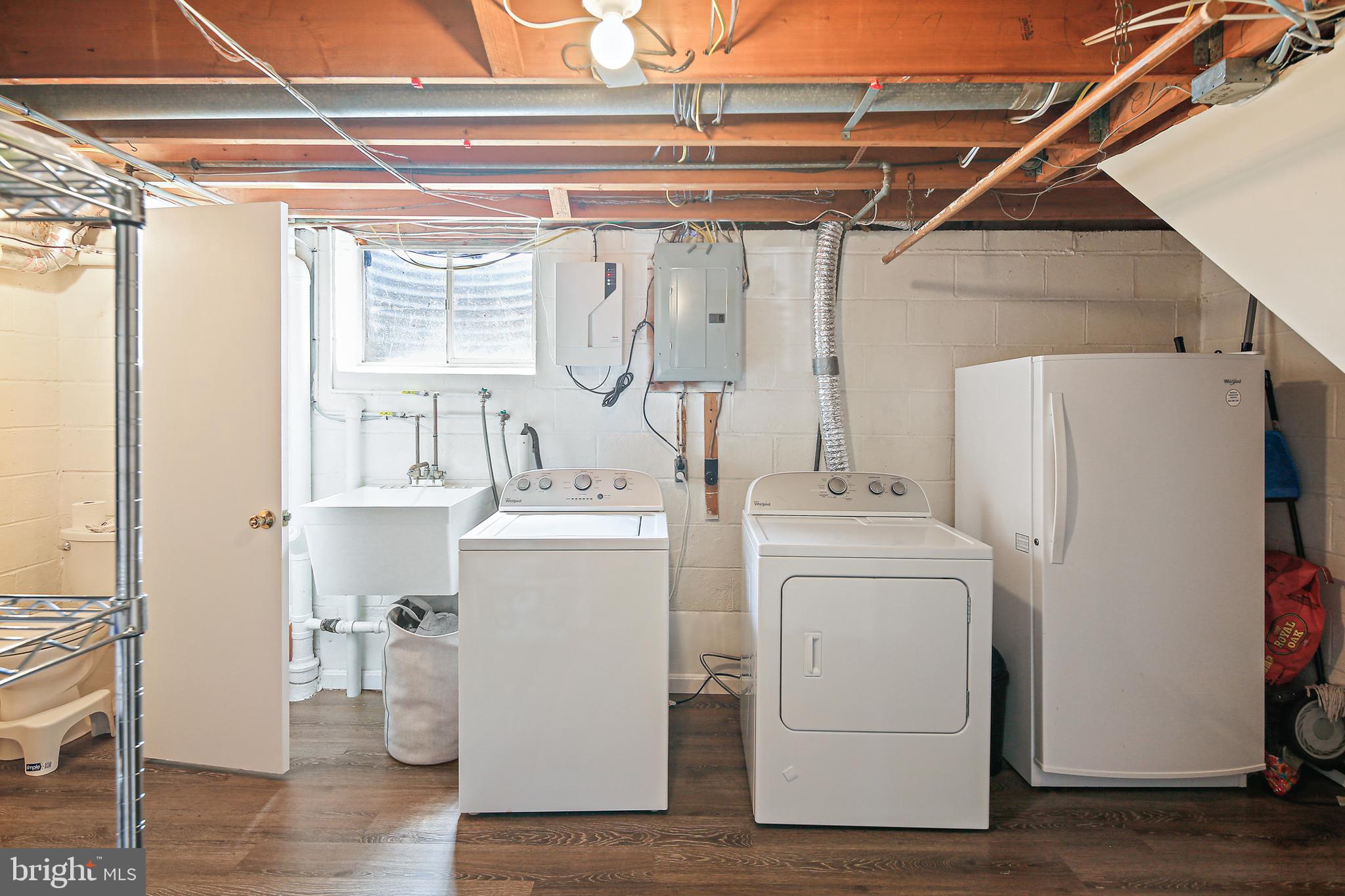 HUNTSMOOR VILLAGE NORTH - Residential