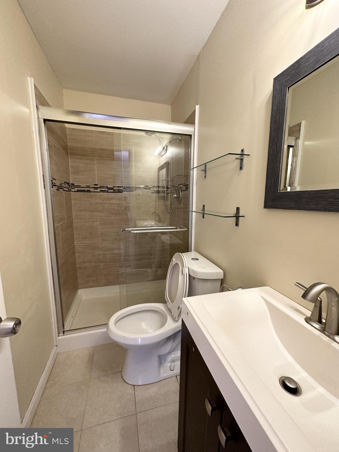 CALVERTON - Residential